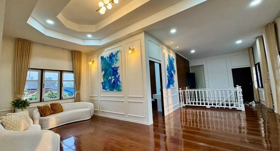 For rent 5 ベッドルーム villa in Saraphi, Chiang Mai