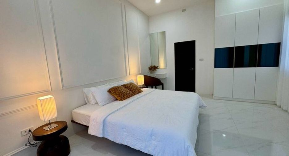 For rent 5 ベッドルーム villa in Saraphi, Chiang Mai