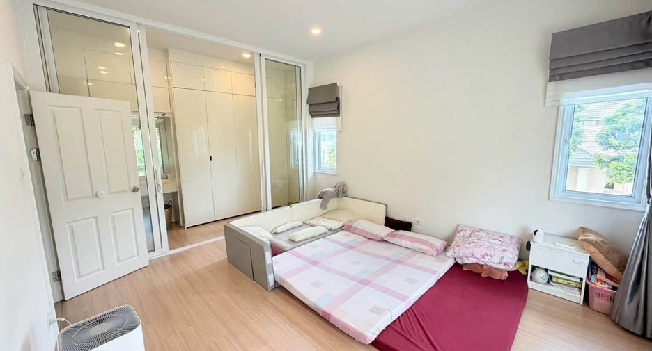 Casa en alquiler y en venta de 4 habitaciones en San Kamphaeng, Chiang Mai
