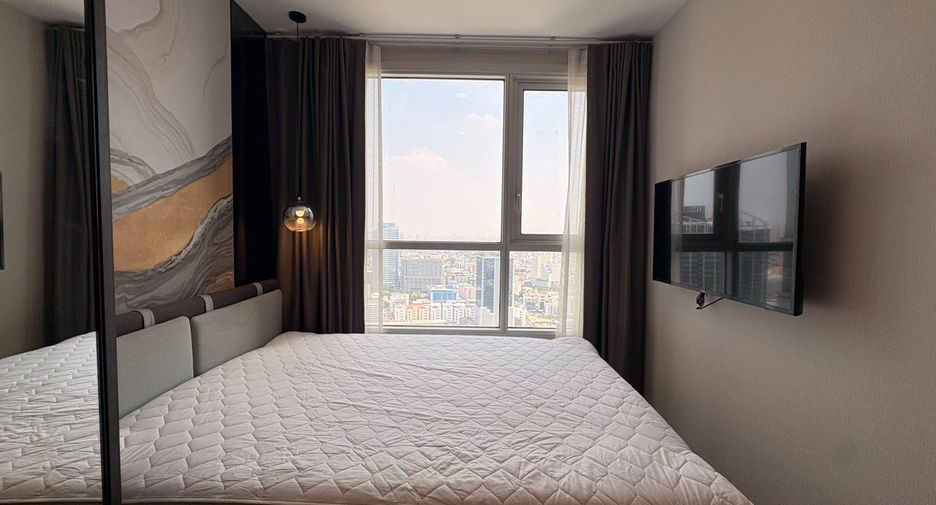 For rent 1 bed condo in Huai Khwang, Bangkok