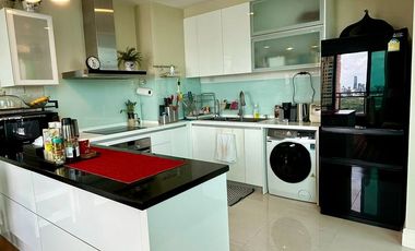 Wohnung zur Miete und zum Kauf mit 3 Zimmer in Khlong Toei, Bangkok