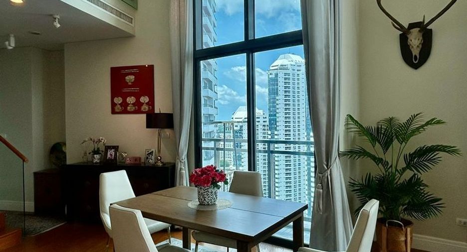 Wohnung zur Miete und zum Kauf mit 3 Zimmer in Khlong Toei, Bangkok