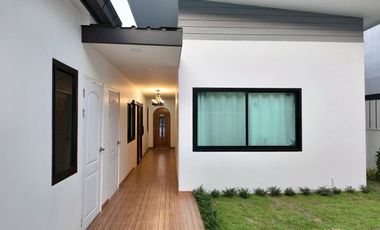 For sale 3 bedrooms house in Bang Lamung, Chonburi
