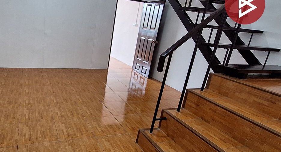 Gewerbefläche zur Miete und zum Kauf mit 1 Zimmer in Mueang Nakhon Si Thammarat, Nakhon Si Thammarat