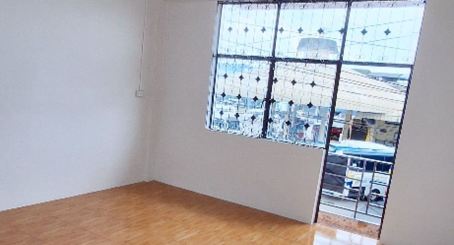 Gewerbefläche zur Miete und zum Kauf mit 1 Zimmer in Mueang Nakhon Si Thammarat, Nakhon Si Thammarat