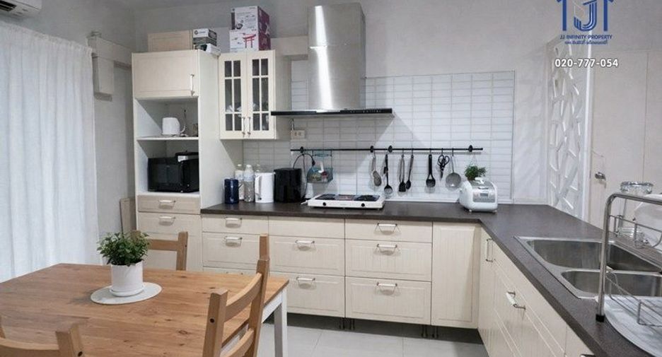 Продажа 3 спальни таунхаус в Суан Луанг, Бангкок