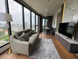 Condo en alquiler de 2 habitaciones en Khlong Toei, Bangkok