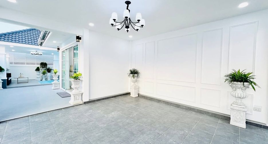 For sale 3 ベッドルーム house in Bang Lamung, Chonburi