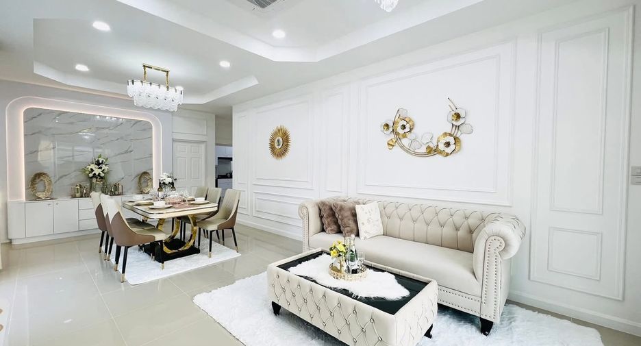 For sale 3 ベッドルーム house in Bang Lamung, Chonburi