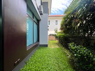 For rent and for sale 5 bedrooms house in Bang Kapi, Bangkok