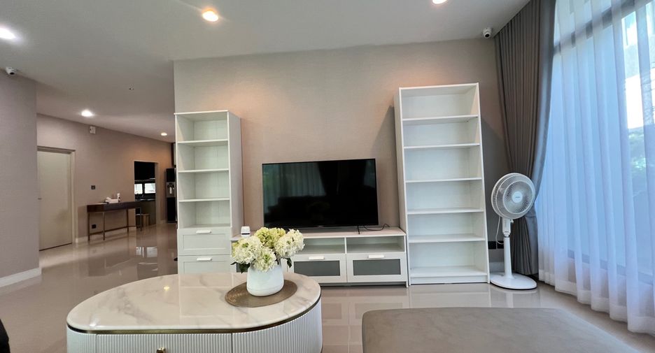 ให้เช่า และ ขาย 5 ห้องนอน บ้านเดี่ยว ใน บางกะปิ, กรุงเทพฯ