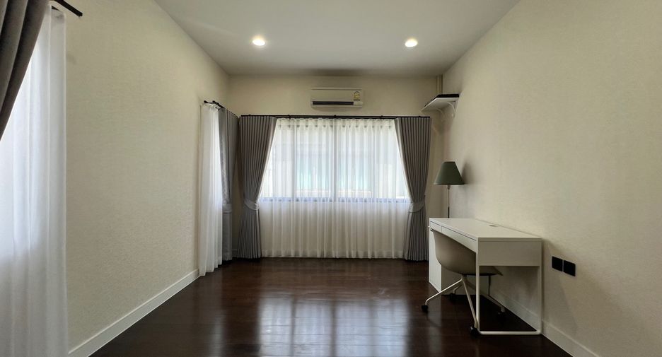 ให้เช่า และ ขาย 5 ห้องนอน บ้านเดี่ยว ใน บางกะปิ, กรุงเทพฯ