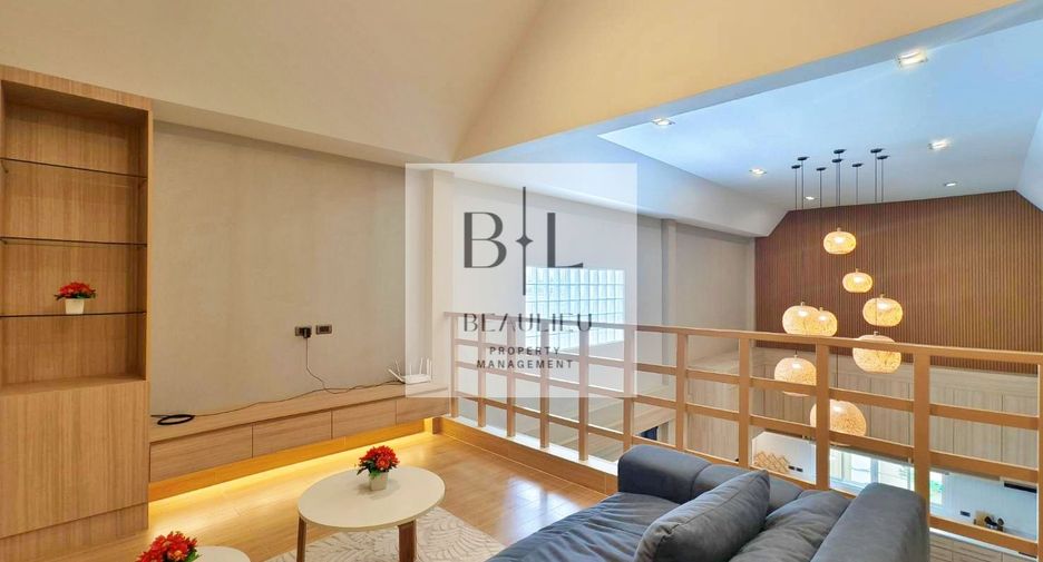 For rent and for sale 3 bedrooms house in Bang Lamung, Chonburi