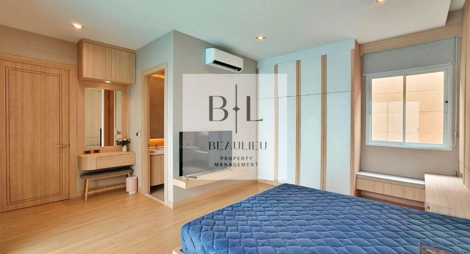 For rent and for sale 3 bedrooms house in Bang Lamung, Chonburi