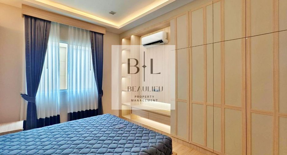 For rent and for sale 3 bedrooms house in Bang Lamung, Chonburi