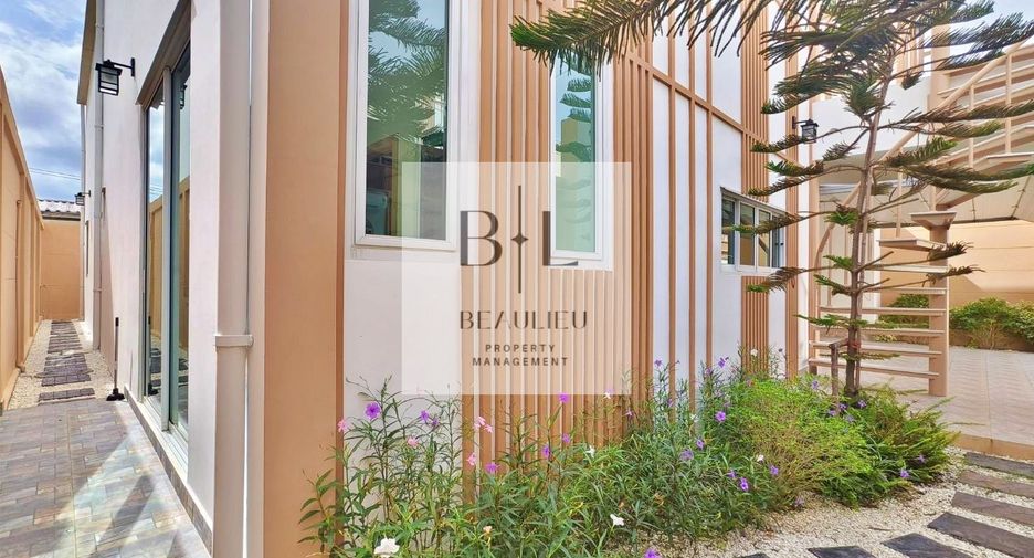 For rent and for sale 3 bedrooms house in Bang Lamung, Chonburi