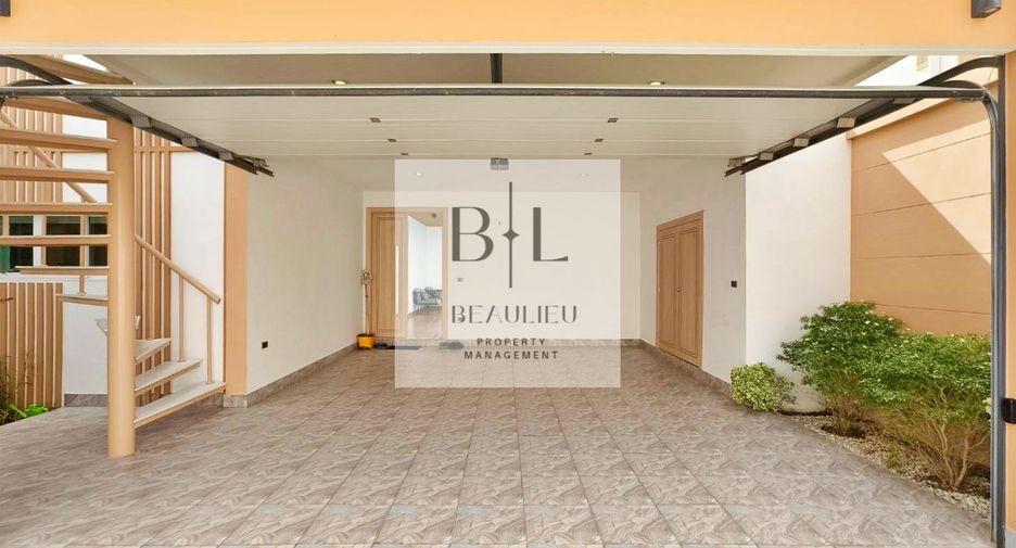 For rent and for sale 3 bedrooms house in Bang Lamung, Chonburi