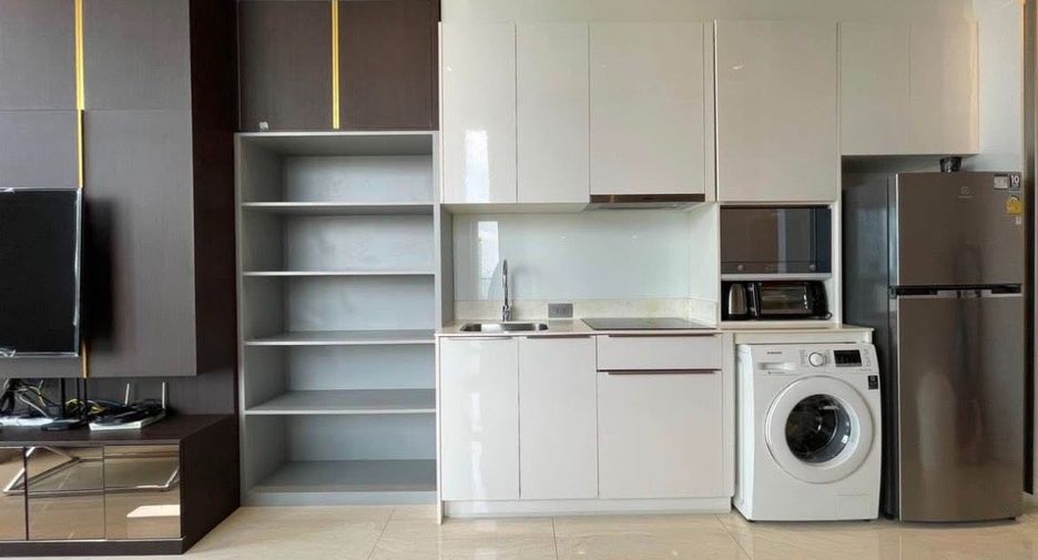 Wohnung zur Miete mit 2 Zimmer in Bang Rak, Bangkok