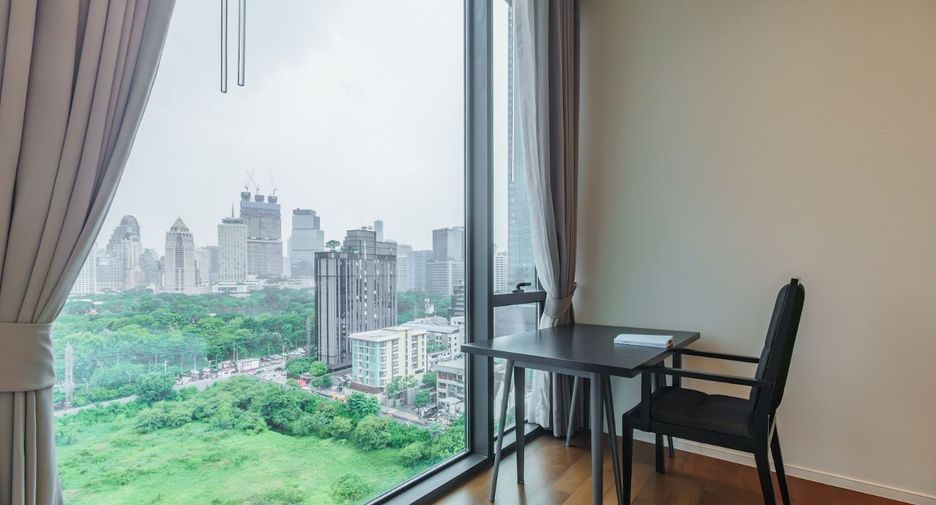 Condo en alquiler de 2 habitaciones en Pathum Wan, Bangkok