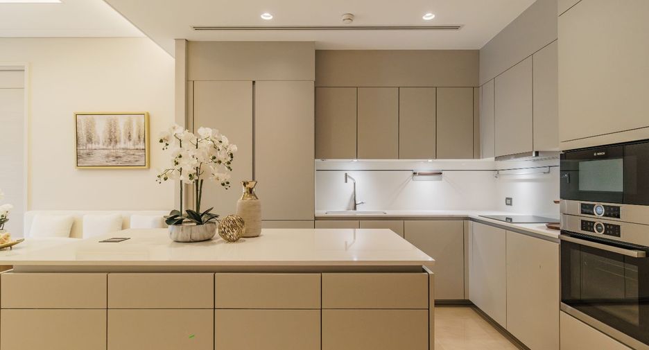 Condo en alquiler de 2 habitaciones en Pathum Wan, Bangkok