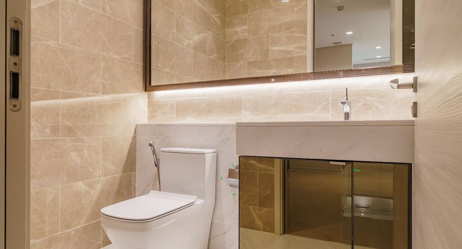 Condo en alquiler de 2 habitaciones en Pathum Wan, Bangkok