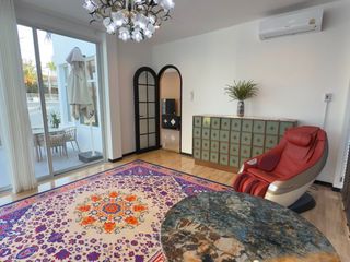 Villa zur Miete und zum Kauf mit 4 Zimmer in Bang Lamung, Chonburi