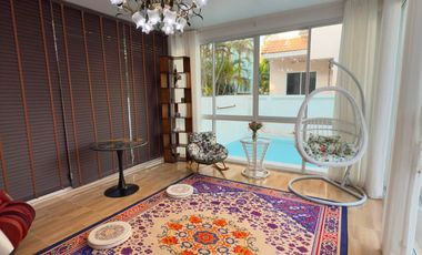 For rent and for sale 4 bedrooms villa in Jomtien, Pattaya