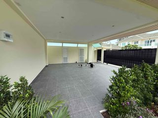 Villa en alquiler de 4 habitaciones en Bang Lamung, Chonburi