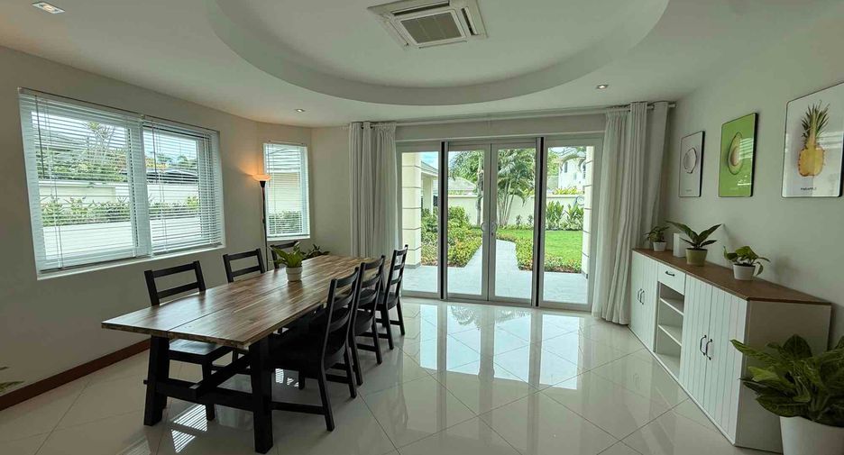 Villa en alquiler de 4 habitaciones en Bang Lamung, Chonburi