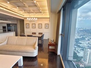À louer 3 chambres condo à Sathon, Bangkok