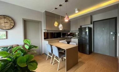 For rent 2 bedrooms condo in Phra Khanong, Bangkok
