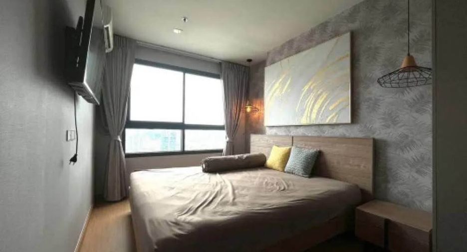 For rent 2 bedrooms condo in Phra Khanong, Bangkok