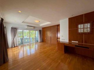 ให้เช่า 4 ห้องนอน บ้านเดี่ยว ใน คลองเตย, กรุงเทพฯ