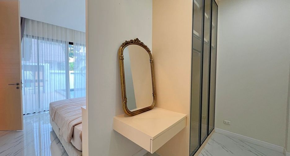 For rent 2 bedrooms villa in Huay Yai, Pattaya