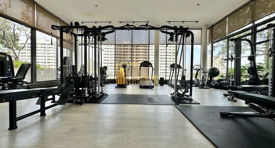 For rent 3 ベッドルーム condo in Watthana, Bangkok