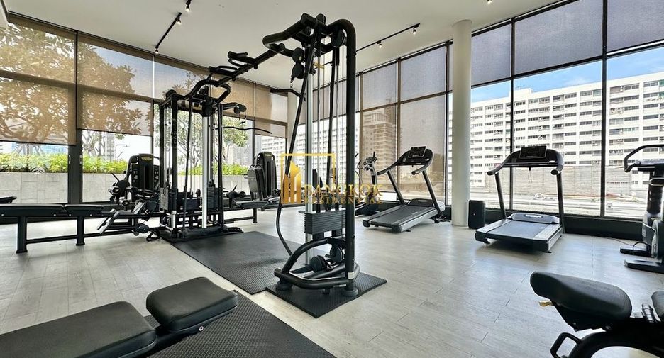 For rent 3 ベッドルーム condo in Watthana, Bangkok