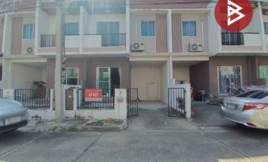 出售 2 卧室 联排别墅 在 Mueang Samut Sakhon, Samut Sakhon
