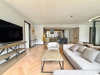 Wohnung zur Miete mit 3 Zimmer in Watthana, Bangkok