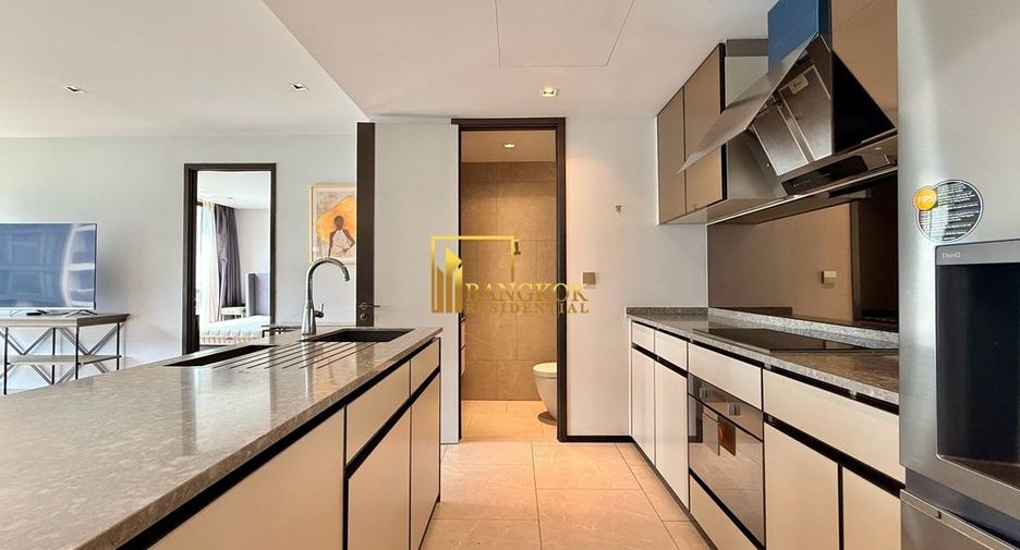 For rent 3 bedrooms condo in Watthana, Bangkok
