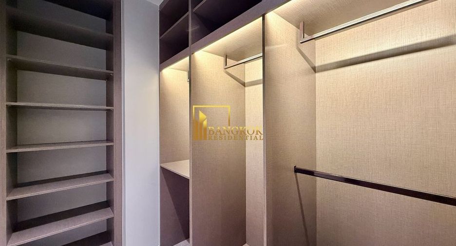 For rent 3 bedrooms condo in Watthana, Bangkok