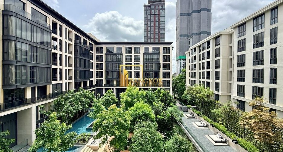 For rent 3 bedrooms condo in Watthana, Bangkok