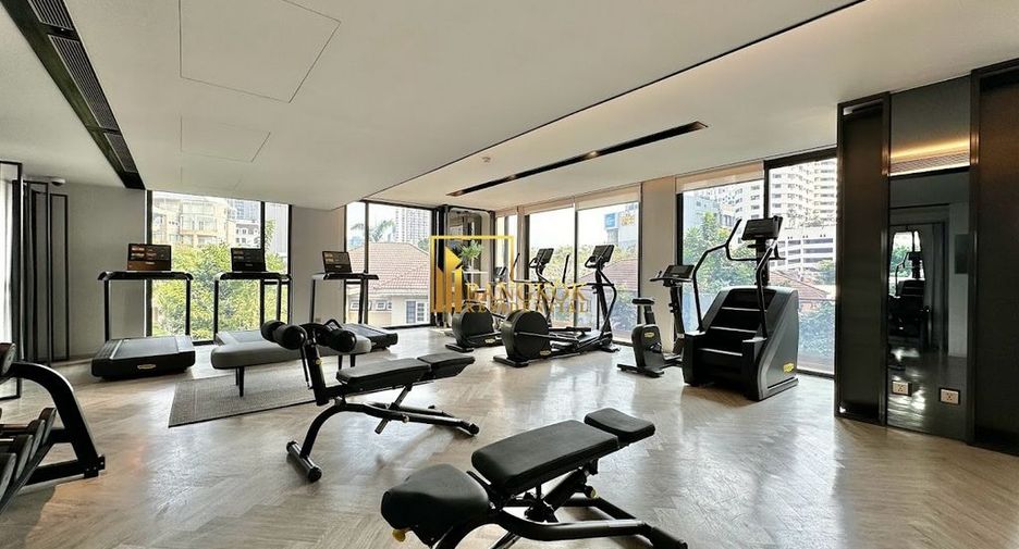 For rent 3 bedrooms condo in Watthana, Bangkok