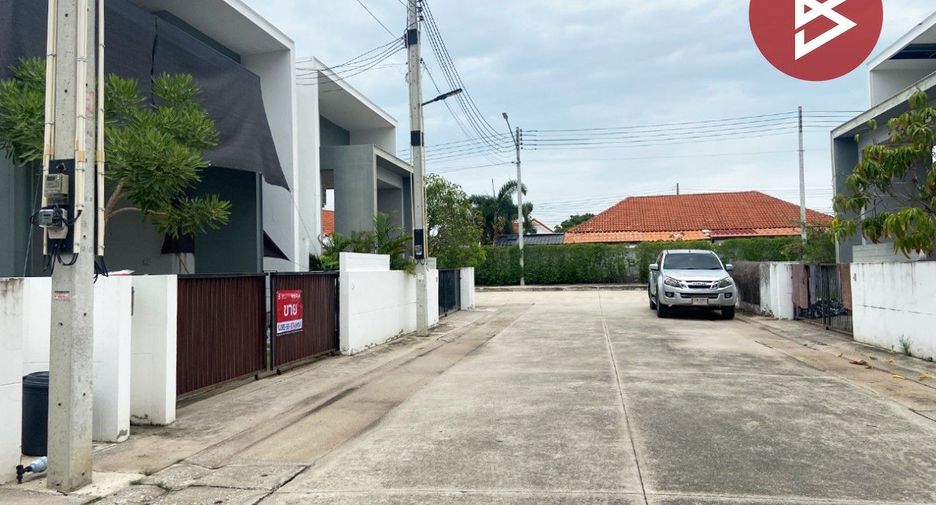 À vendre 2 chambres maison à Mueang Chon Buri, Chonburi