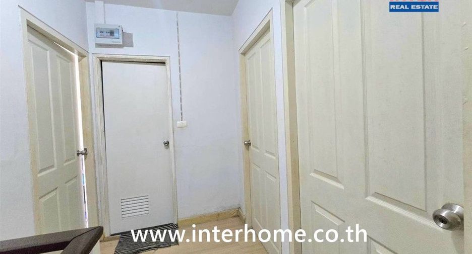 Reihenhaus zum Kauf mit 3 Zimmer in Mueang Samut Prakan, Samut Prakan