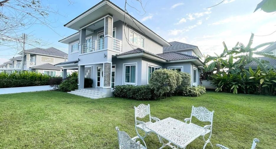 Haus zur Miete mit 4 Zimmer in San Sai, Chiang Mai