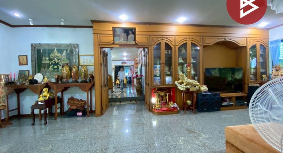 For sale 4 ベッドルーム house in Ban Phai, Khon Kaen