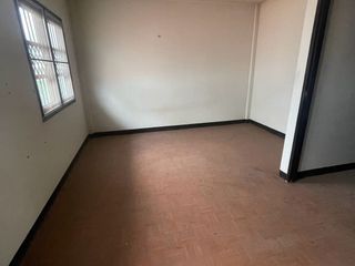For sale 2 bedrooms townhouse in Mueang Chiang Mai, Chiang Mai