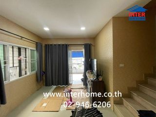 For sale 4 bedrooms townhouse in Khlong Luang, Pathum Thani