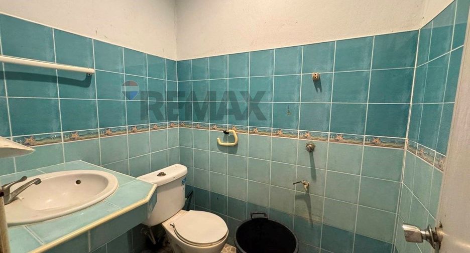 Продажа 2 спальни таунхаус в Самуи, Сураттани