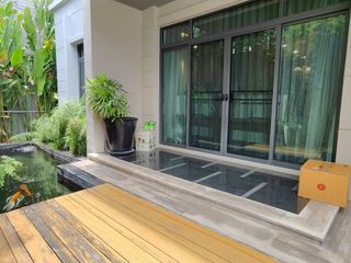 À vendre 5 chambres maison à Bueng Kum, Bangkok